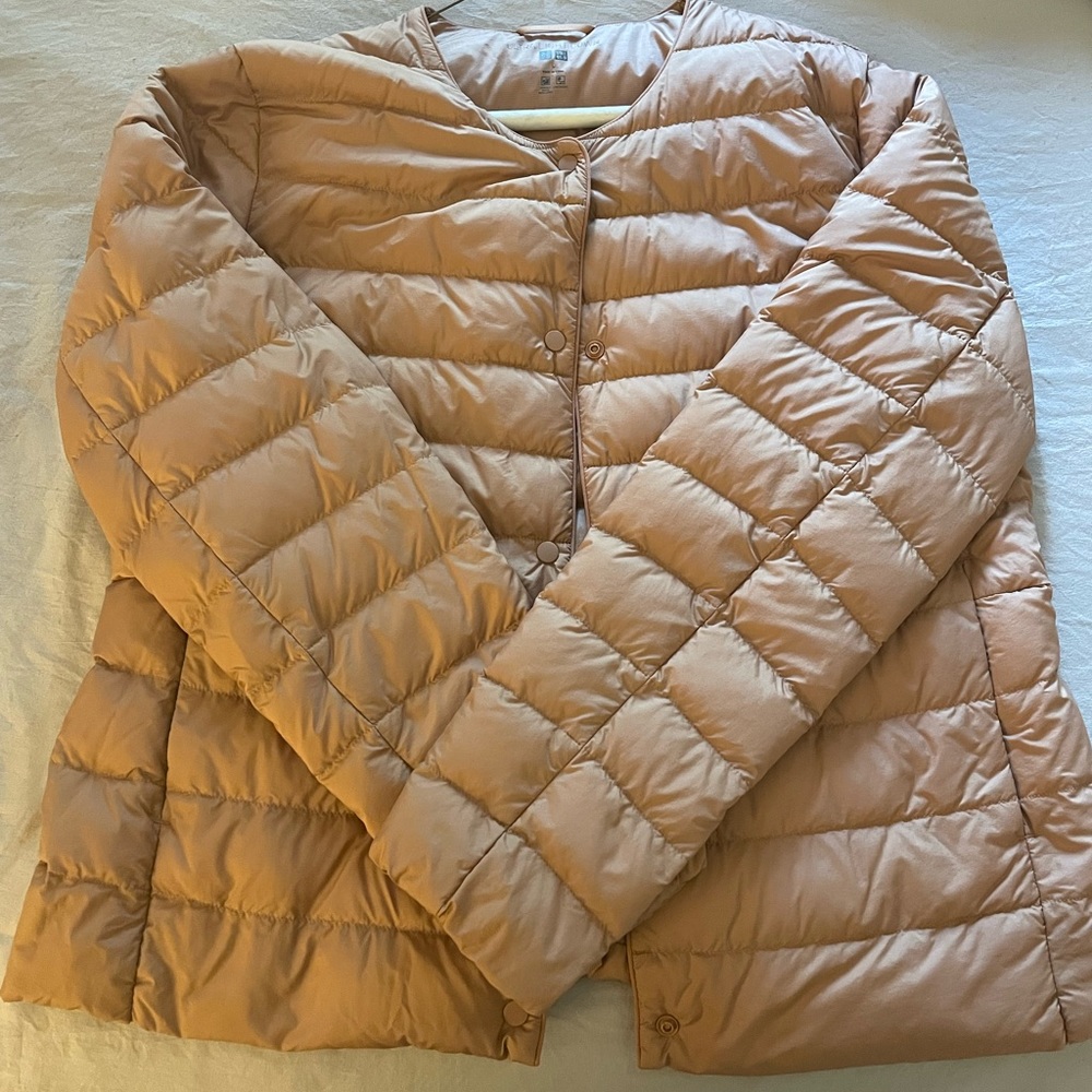 Women’s ultra light down jacket